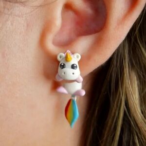 💜 3/$20 Unicorn Earrings